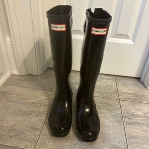 Women's Tall Hunter Boots with adjustable backs